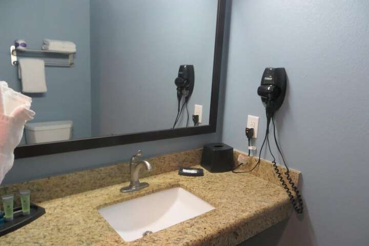 Room 15 of 49