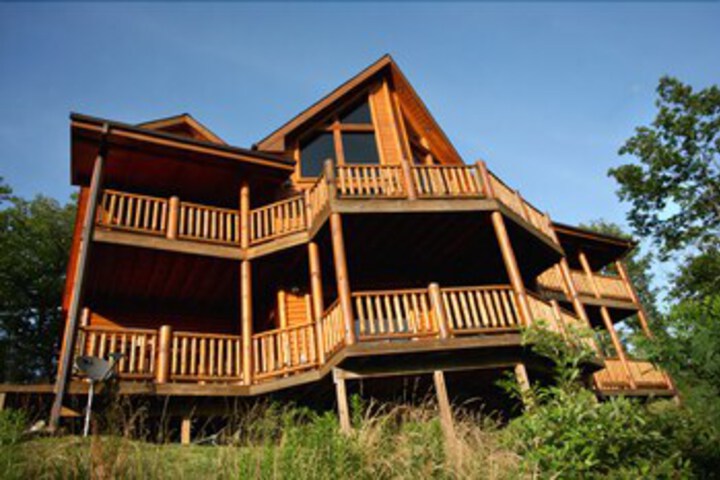 Big Bear Lodge Five Bedroom Home
