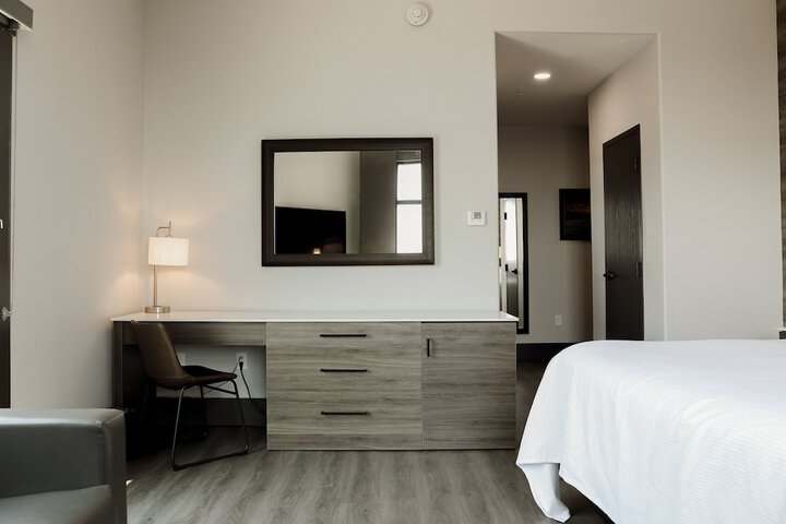 Room 145 of 174