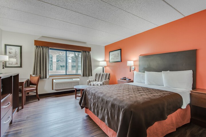 Room 43 of 52