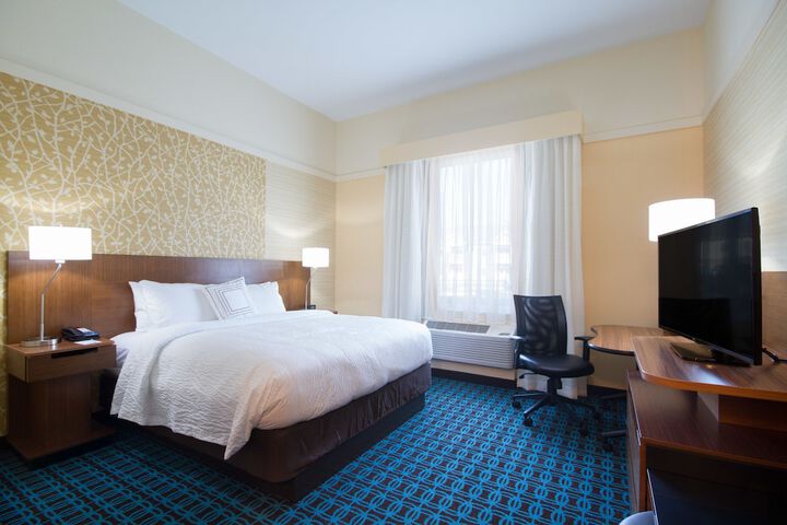 Room 16 of 29