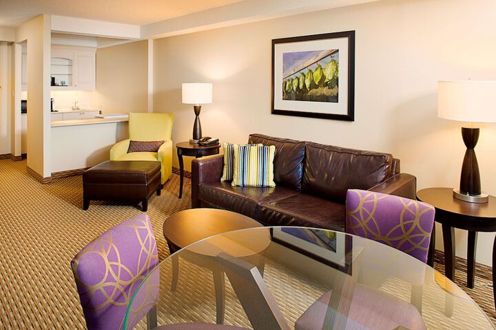 Room 21 of 37