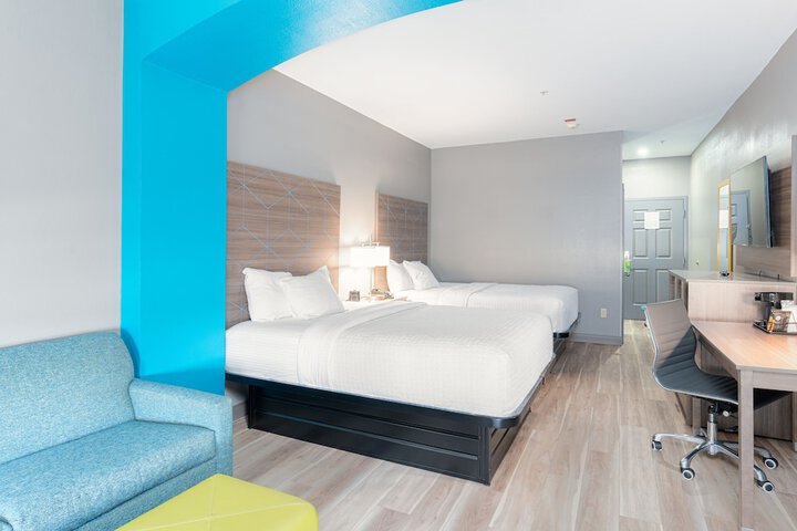 Room 20 of 27