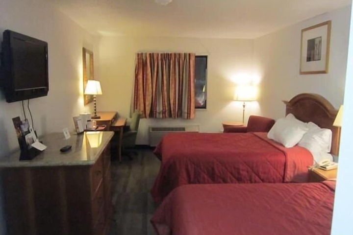 Room 21 of 31