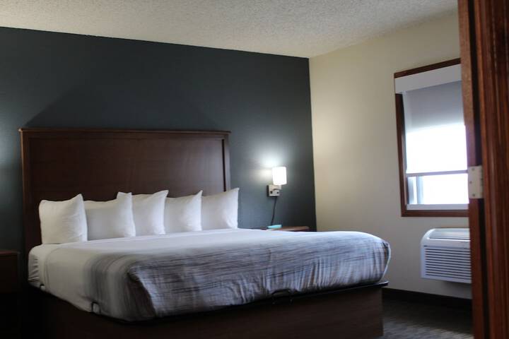 Room 54 of 67