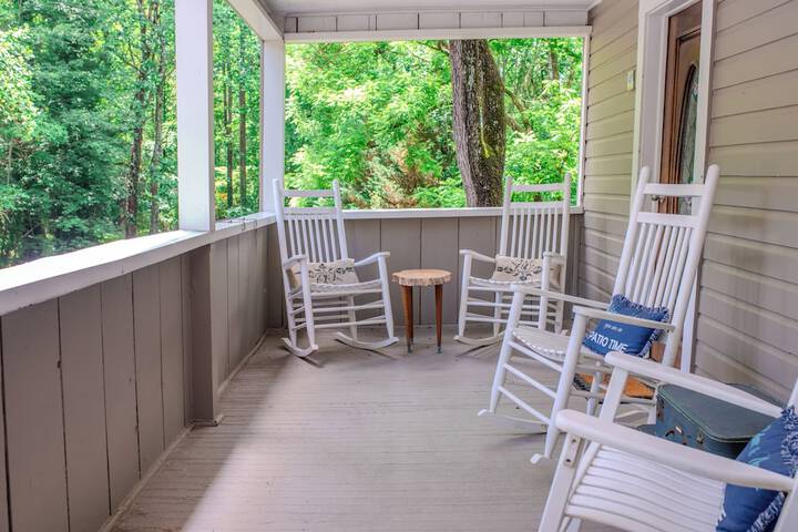 McKinley Edwards Inn