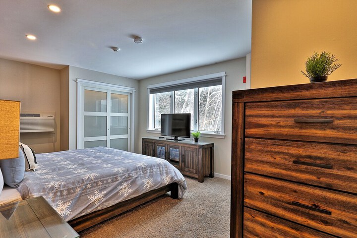 Room 174 of 213