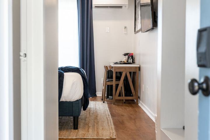 Room 55 of 78