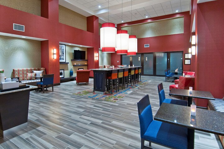 Hotel Interior 10 of 28