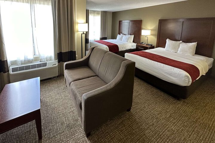 Room 18 of 35