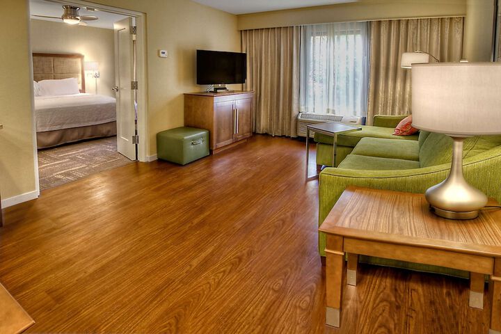 Room 34 of 42