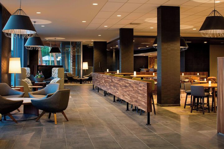 Hotel Interior 14 of 73
