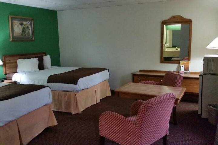 Room 7 of 42