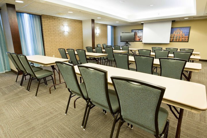 Heritage Inn Suites Houston / Sugar Land Trademark by Wyndham