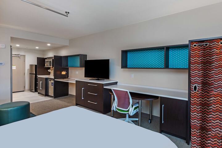 Home2 Suites by Hilton Midland East