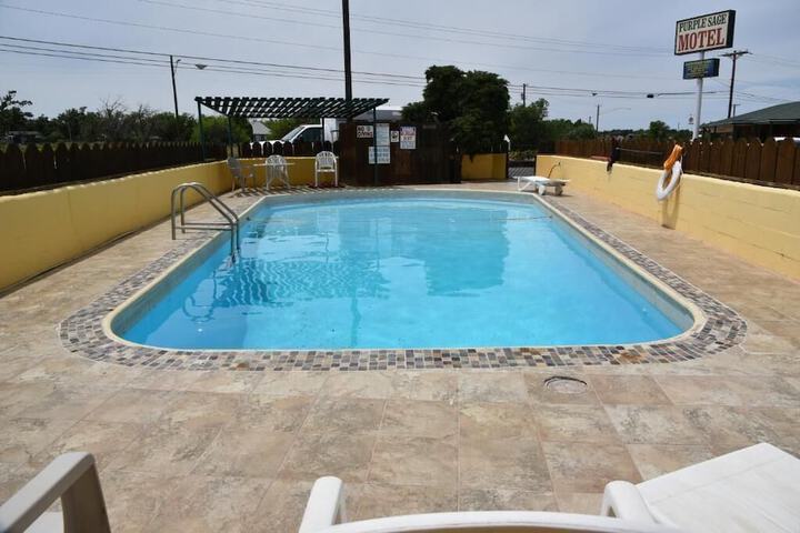 Pool 8 of 45