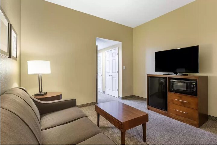 Room 22 of 30