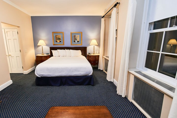 Room 21 of 50