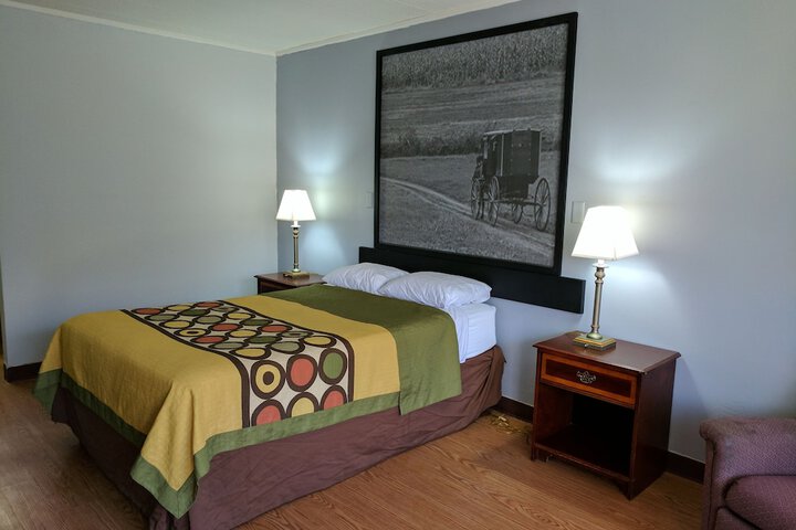 Sprucewood Inn