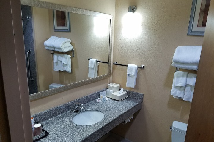 Room 20 of 69