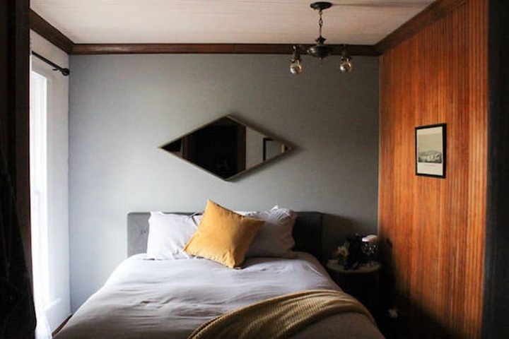 Room 82 of 115