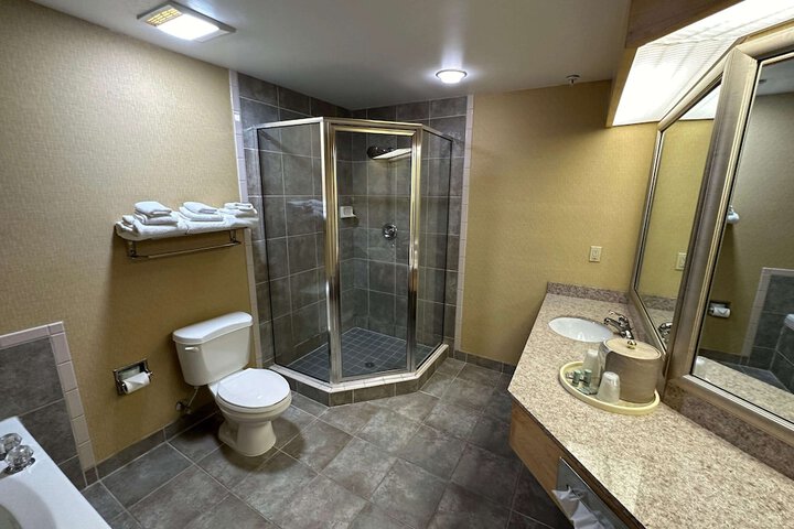 Room 30 of 42