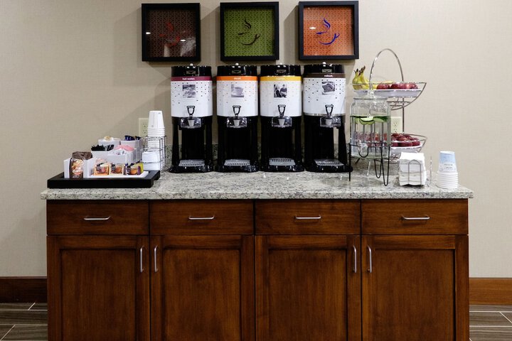 Breakfast/Coffee Service 60 of 69
