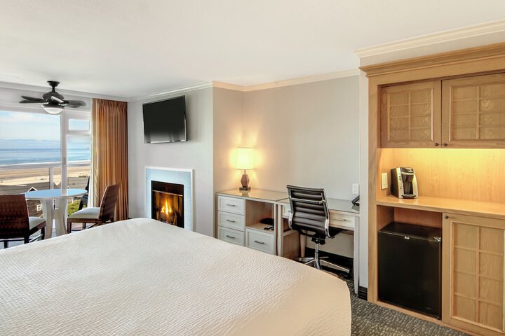 Hallmark Resort - Cannon Beach
