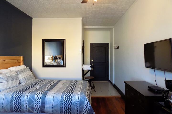 Room 26 of 63