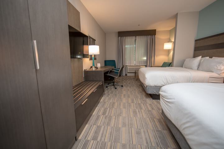 Room 45 of 115