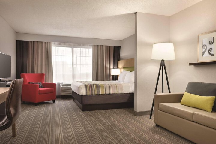 Country Inn & Suites by Radisson Merrillville, IN