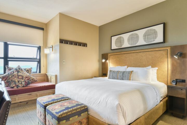 Grand Summit Hotel - Canyons Village a RockResort