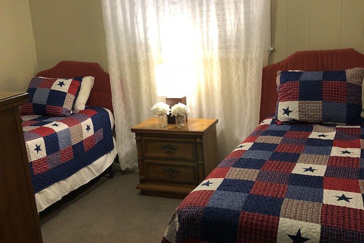 Room 49 of 92