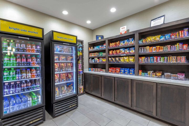 La Quinta Inn & Suites by Wyndham Hopkinsville