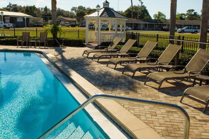 Pool 4 of 31
