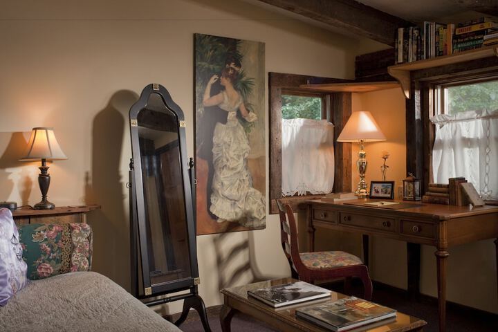 Room 29 of 74