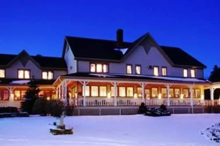 WILLOUGHVALE INN
