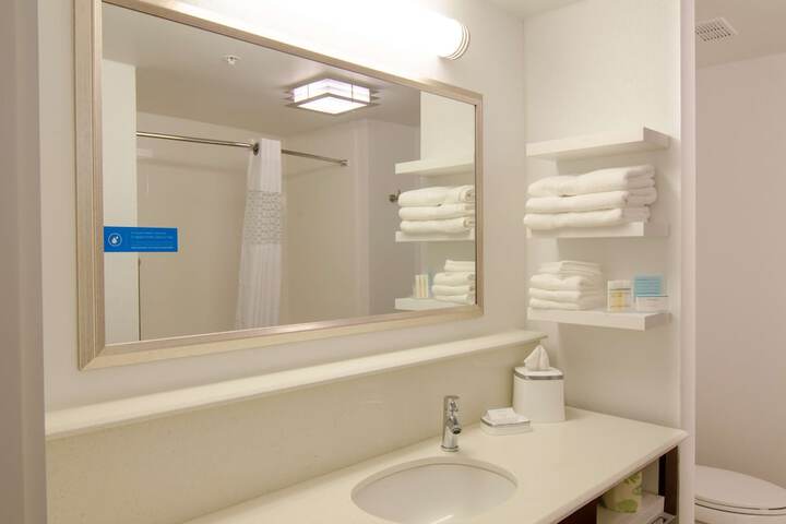 Hampton Inn & Suites Huntsville
