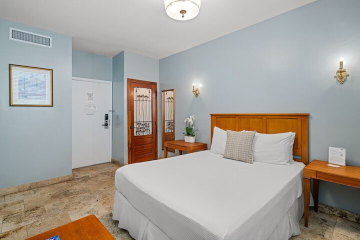 Room 7 of 31