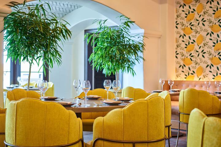 Dining 58 of 75
