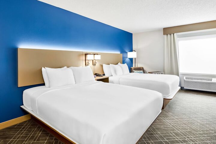 Comfort Inn & Suites OFallon - St. Louis Area