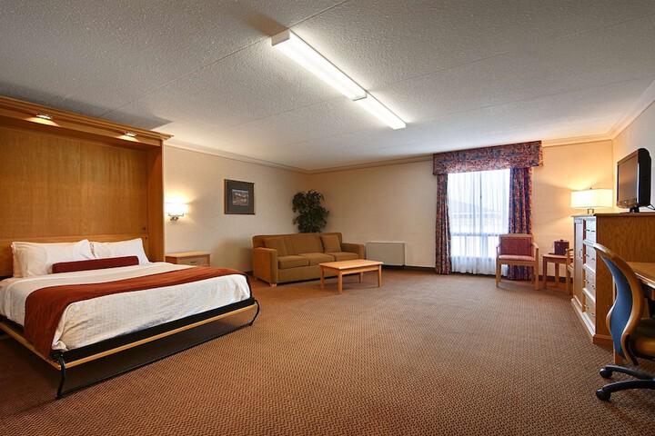 Best Western Plus Cobourg Inn & Convention Centre
