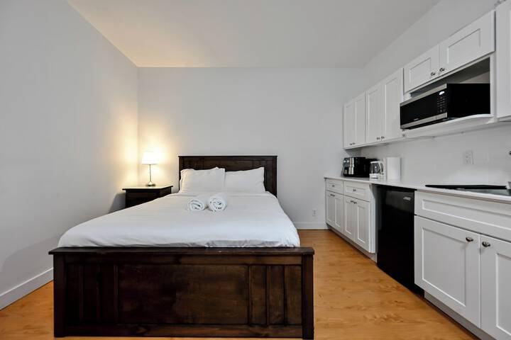 NEW ROYAL INN