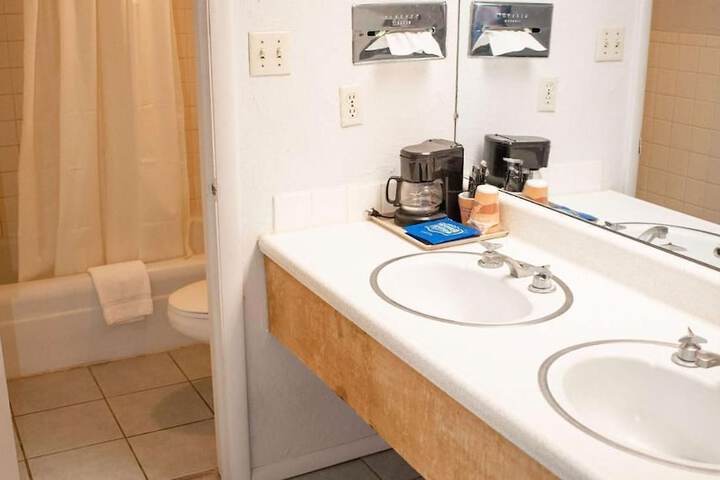 Wayfarer Inn Woodward