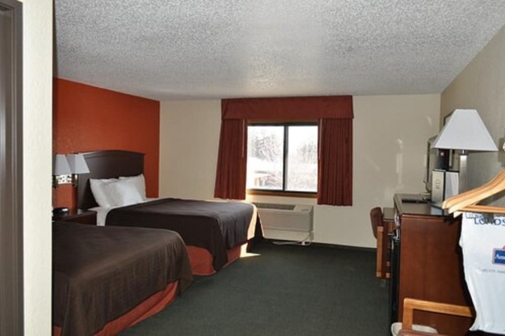 Room 14 of 24