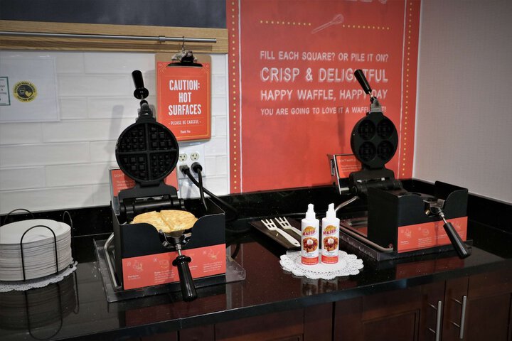 Breakfast/Coffee Service 43 of 51