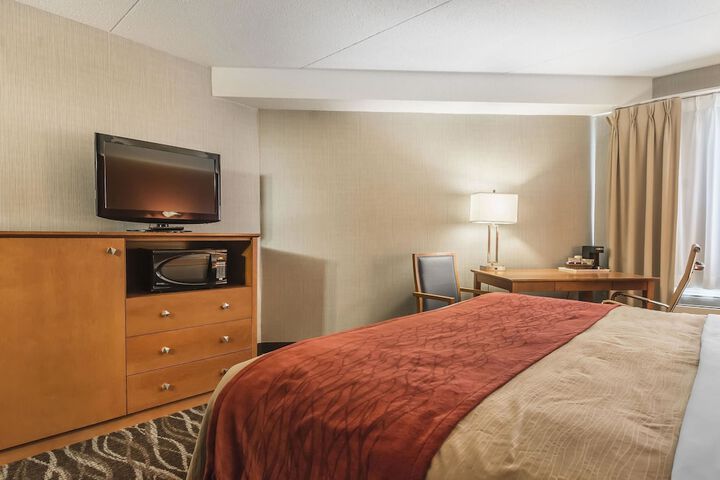Room 22 of 32
