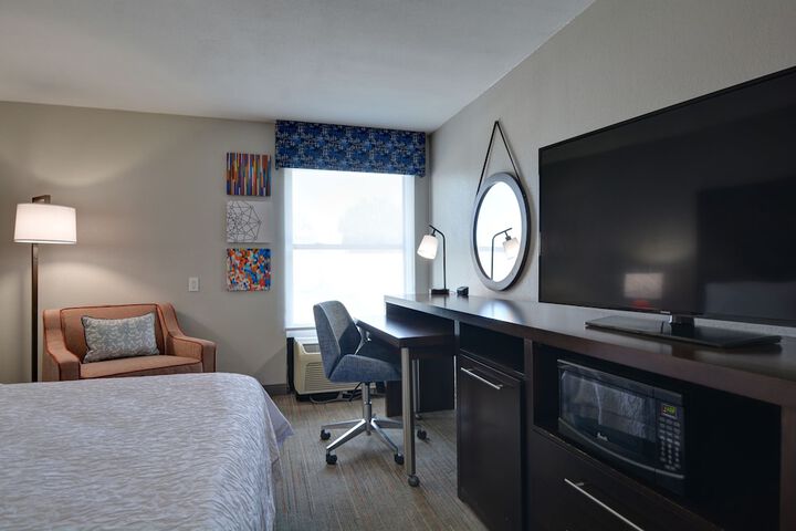 Hampton Inn Greenwood