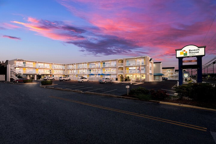 Hotel 8 of 71