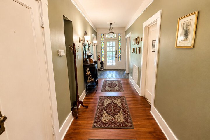 Glen Morey Country House B & B Inn